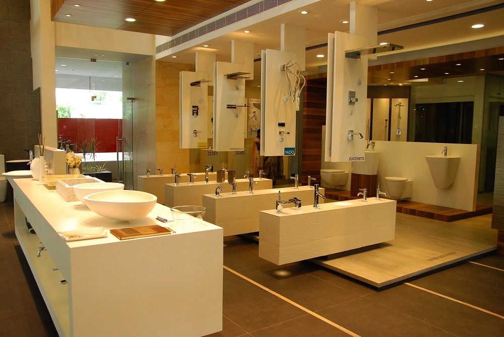 Armani-Roca now in Hyderabad